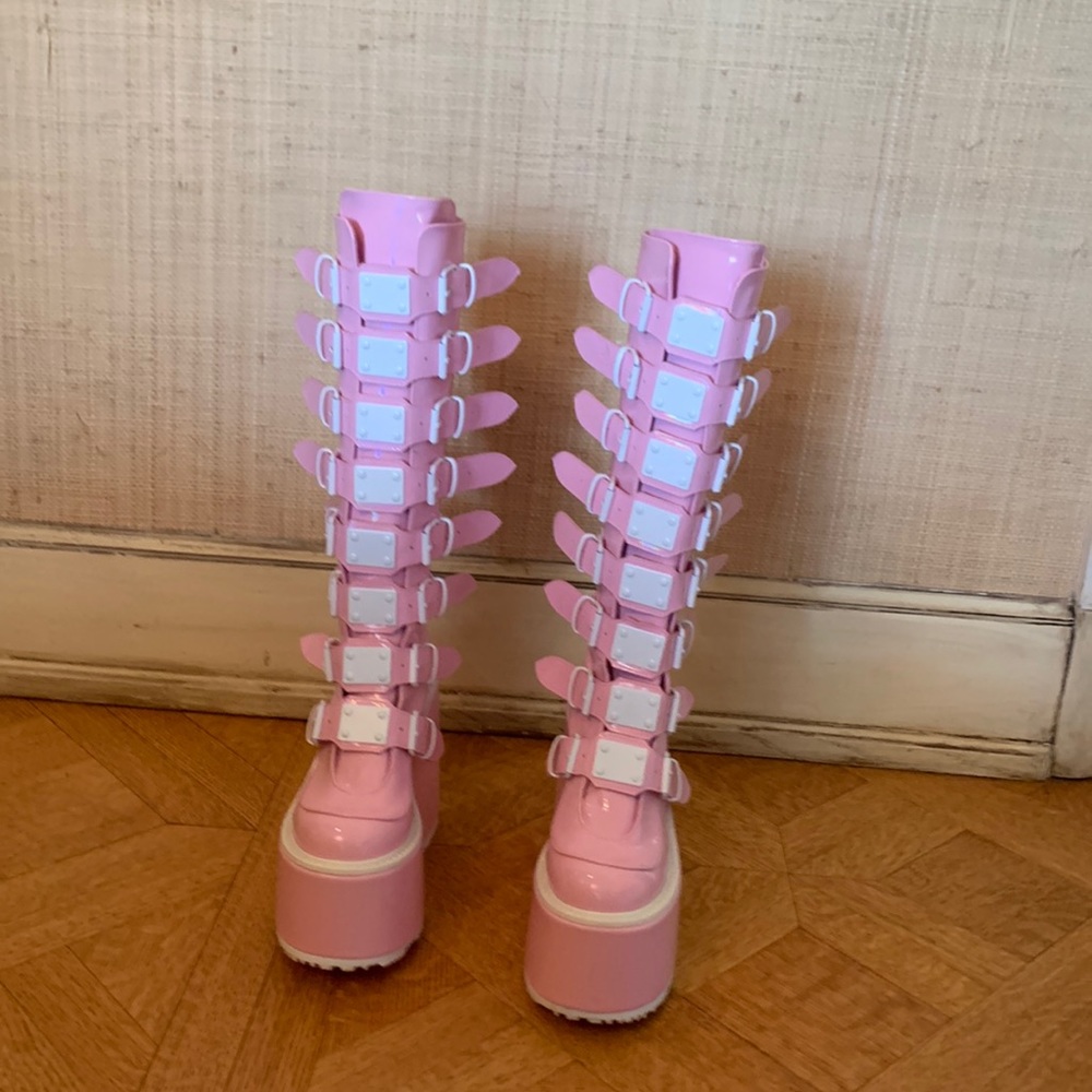 DEMONIA pink platform boots